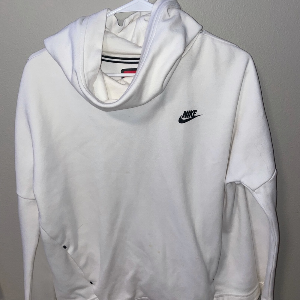 Nike sweatshirt